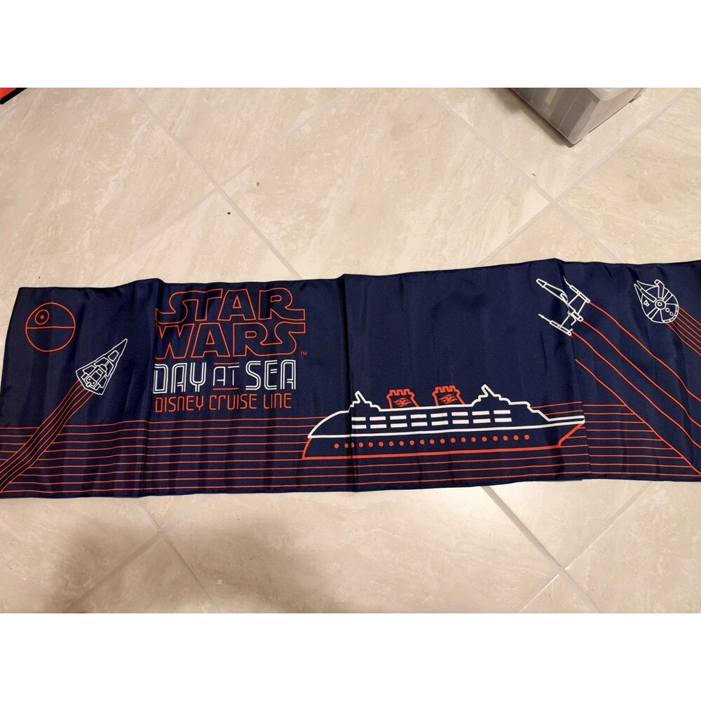 STAR WARS Original Disney Cruise Line DCL Bed Runner New Sealed Day at Sea